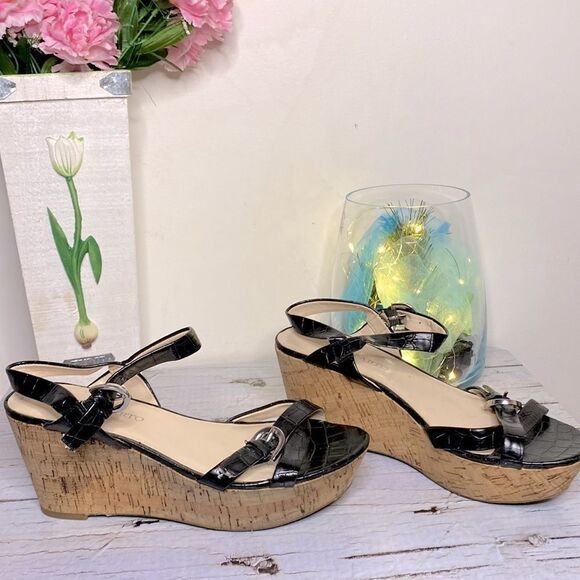 🌷 Franco Sarto🌷Black Snakeskin Corkscrew Platform Wedge Sandals NWOT 8.5M - Picture 1 of 9